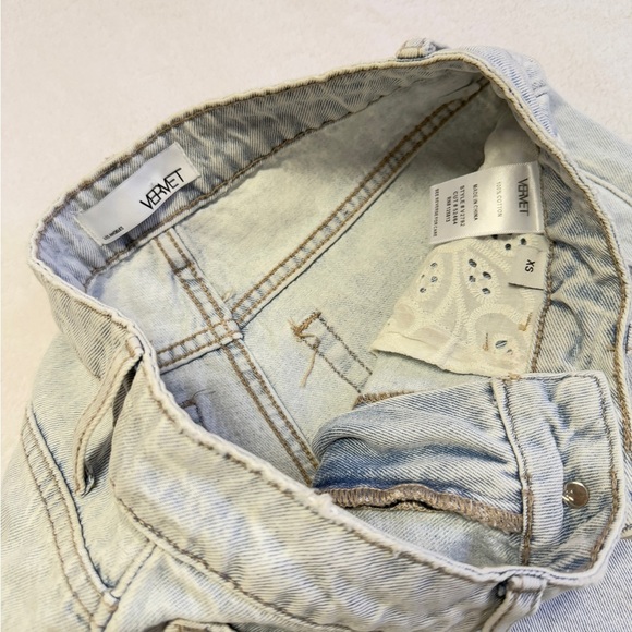 Vervet size XS Light Blue Distressed Denim Shorts - Picture 3 of 3